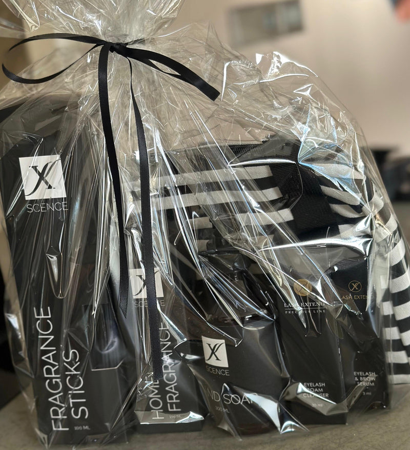Exclusive Lash eXtend Christmas Gift Set